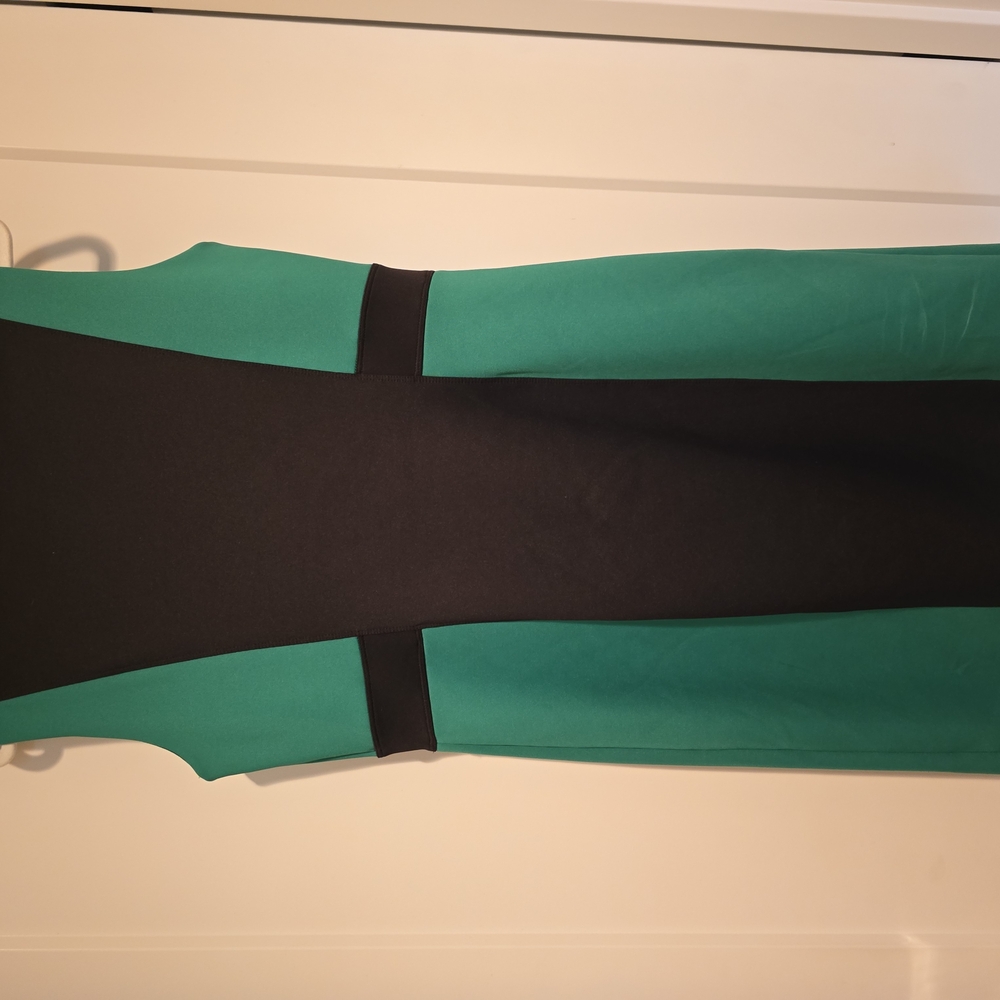 Elegant Black and Green Coctail Dress